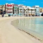Deluxe Home&garden - Sliema Ferries Apartment