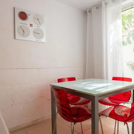 Apartment Deluxe Home&garden - Sliema Ferries