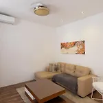 Апартаменты Deluxe & Garden - Sliema Ferries