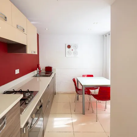 Deluxe Home&garden - Sliema Ferries *