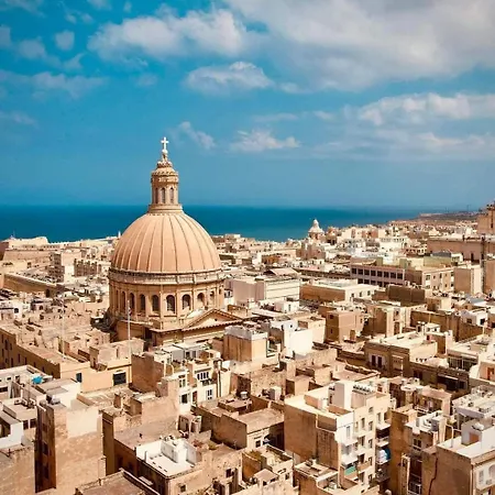 Deluxe Home&garden - Sliema Ferries * Gzira